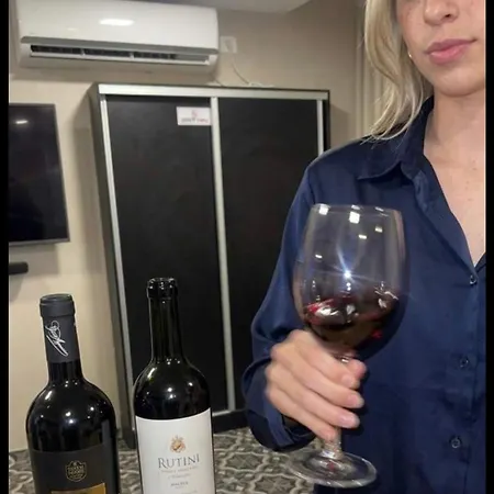 בוטיק רפאל Boutique Rafael-2